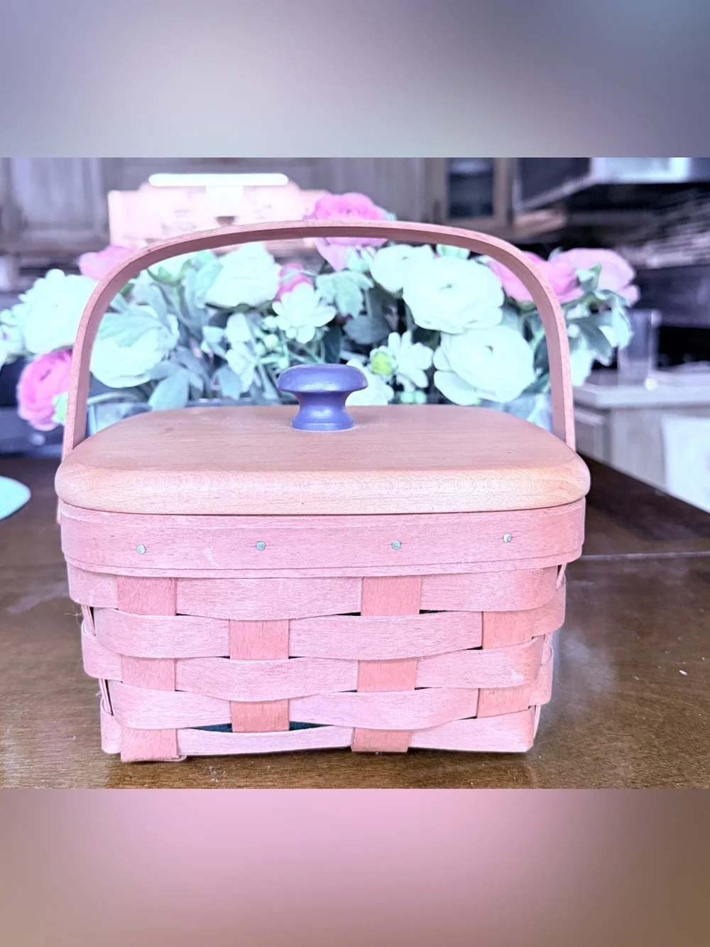 Vintage 1995 Longaberger Medium Berry Basket #11428 - Tan Weave with Lid